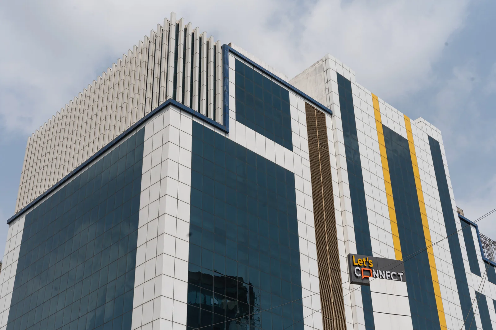 Coworking Space in Sector 136 Noida | Let’s Connect